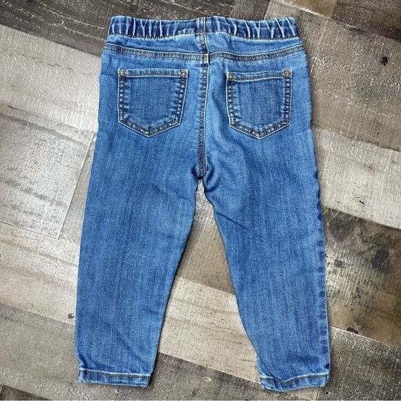 OshKosh/Carters Girls Denim Bundle size 24 Months - Picture 6 of 7